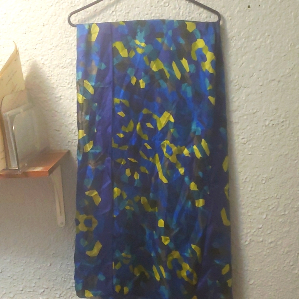 Coldwater creek mosaic print 100 silk scarf